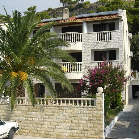 Studio Apartmani Topic Omis Ngoại thất bức ảnh