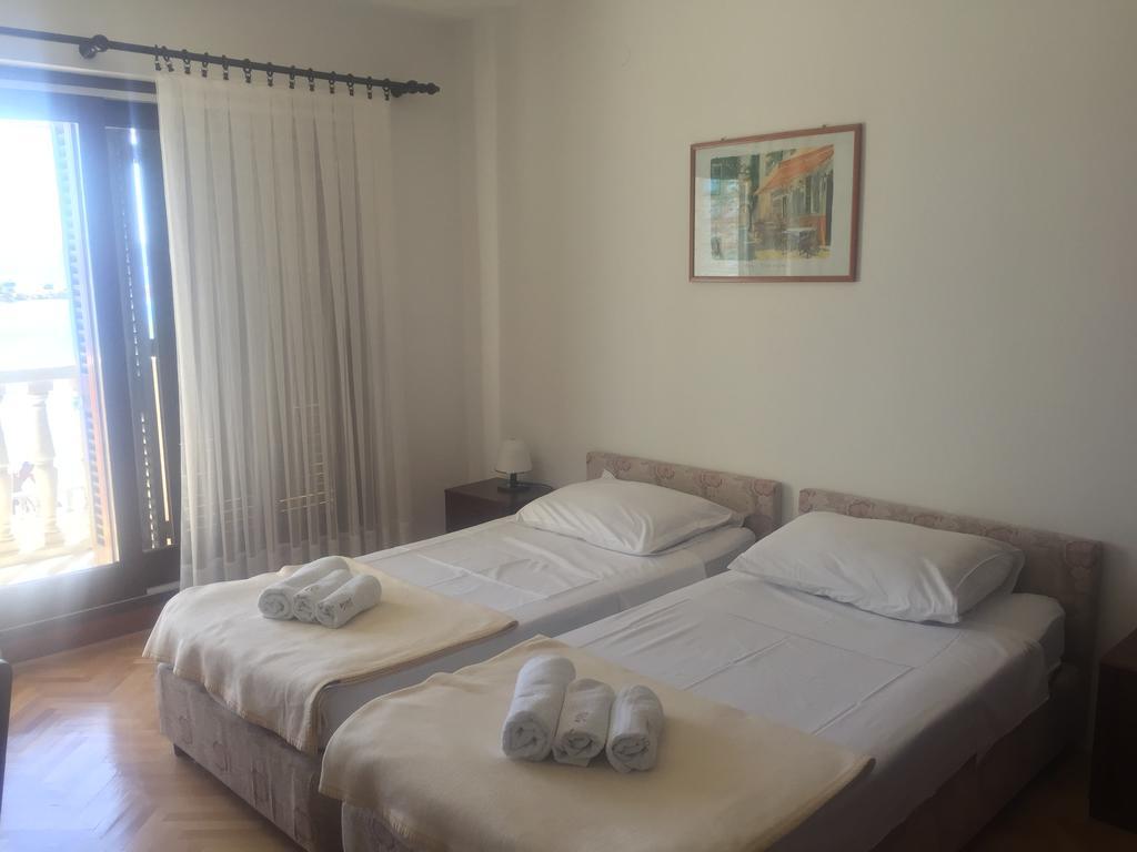Studio Apartmani Topic Omis Ngoại thất bức ảnh